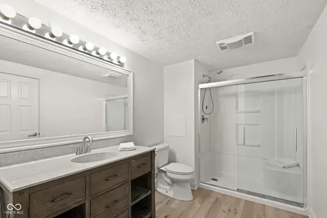 9264 Bluestone Circle Indianapolis IN 46236