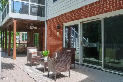 9264 Bluestone Circle Indianapolis IN 46236