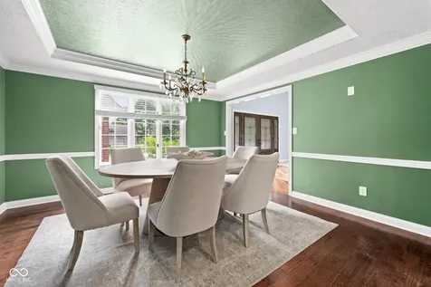 9264 Bluestone Circle Indianapolis IN 46236