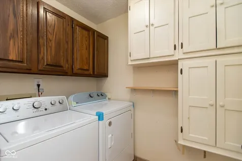 6922 Steinmeier Drive W Indianapolis IN 46220