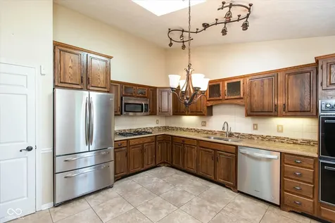 6922 Steinmeier Drive W Indianapolis IN 46220