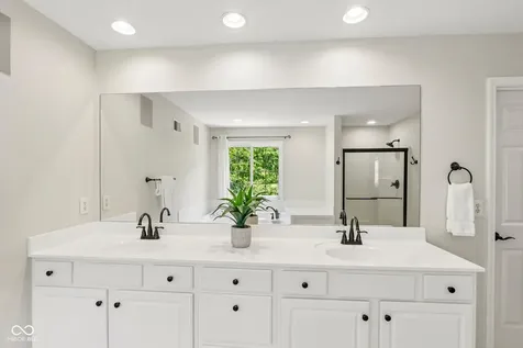 3871 Carwinion Way Carmel IN 46032