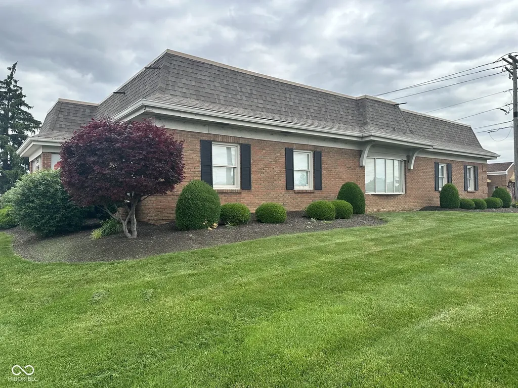 2152 E County Line Road Indianapolis IN 46227
