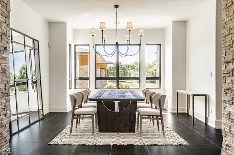 6301 Montana Springs Drive Zionsville IN 46077