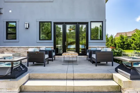 6301 Montana Springs Drive Zionsville IN 46077