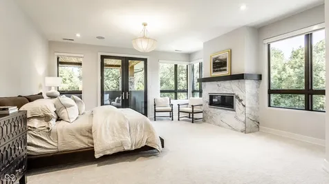 6301 Montana Springs Drive Zionsville IN 46077