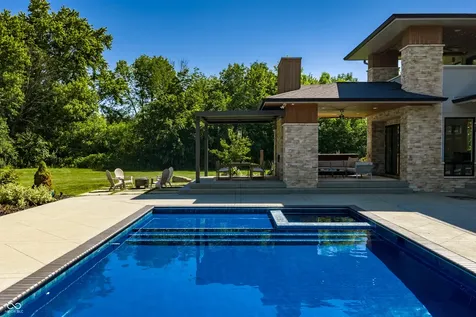 6301 Montana Springs Drive Zionsville IN 46077
