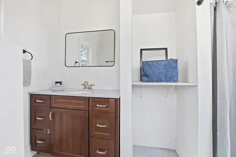 105 E Jefferson Street Kempton IN 46049