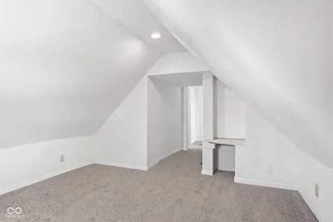 105 E Jefferson Street Kempton IN 46049