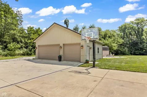 1291 N Blue Spruce Court Greenfield IN 46140