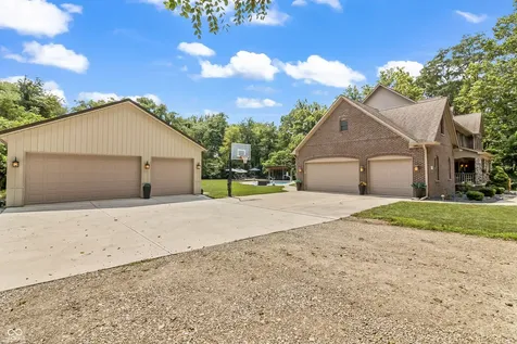 1291 N Blue Spruce Court Greenfield IN 46140