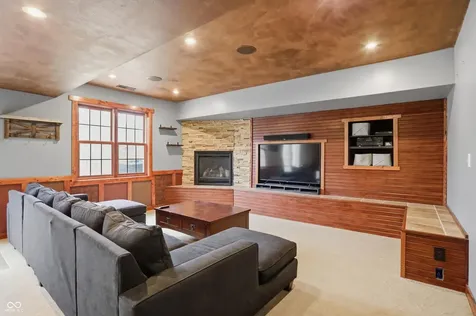 1291 N Blue Spruce Court Greenfield IN 46140