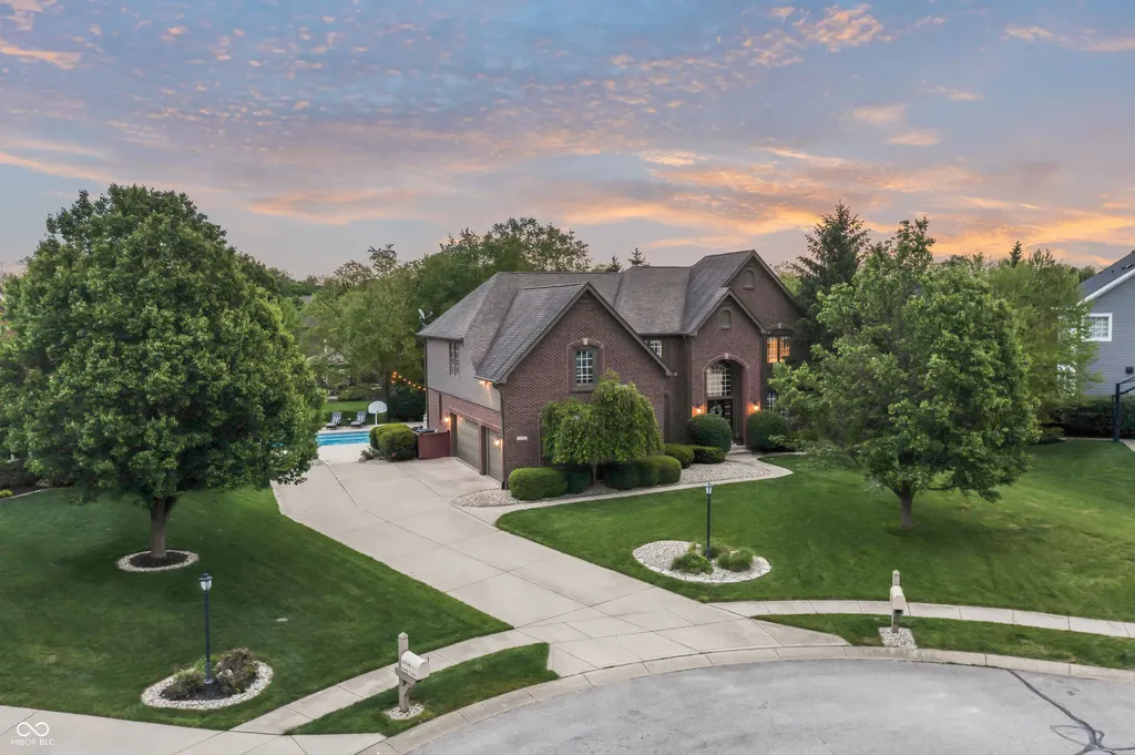 10736 Kemp Court Fishers IN 46040