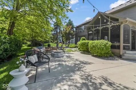 10736 Kemp Court Fishers IN 46040