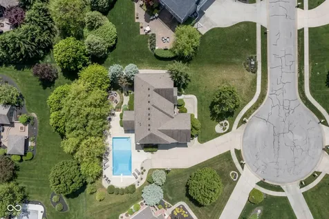 10736 Kemp Court Fishers IN 46040
