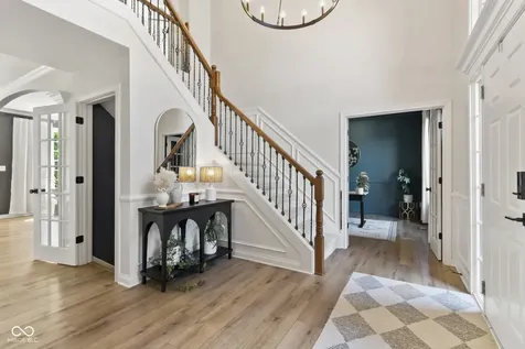 10736 Kemp Court Fishers IN 46040