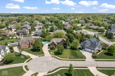 10736 Kemp Court Fishers IN 46040