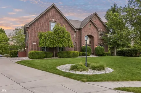 10736 Kemp Court Fishers IN 46040