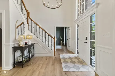 10736 Kemp Court Fishers IN 46040