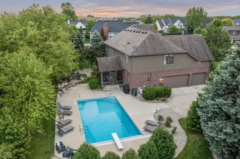 10736 Kemp Court Fishers IN 46040