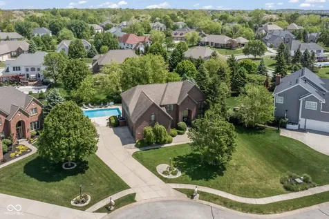 10736 Kemp Court Fishers IN 46040