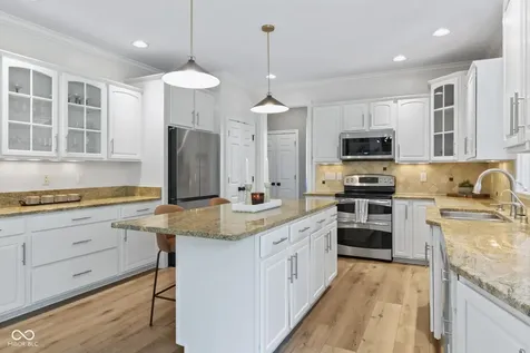 10736 Kemp Court Fishers IN 46040