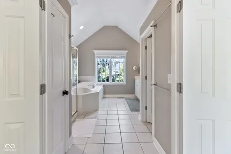 10736 Kemp Court Fishers IN 46040