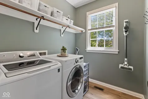 10736 Kemp Court Fishers IN 46040