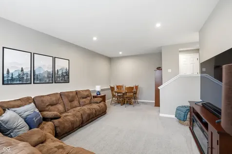 6093 Brentwood Trace Brownsburg IN 46112