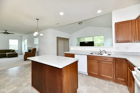 13958 Catalina Drive Fishers IN 46038