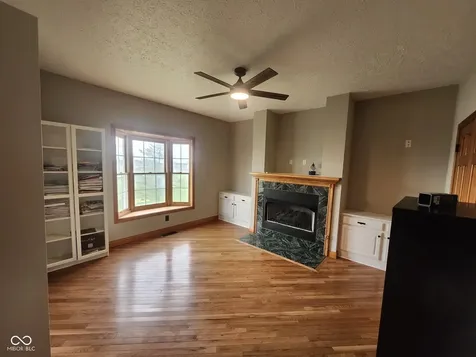 15411 N State Road 9 Hope IN 47246