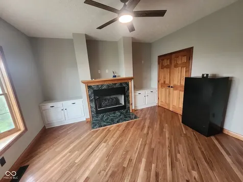 15411 N State Road 9 Hope IN 47246