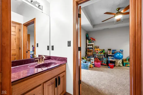 15411 N State Road 9 Hope IN 47246