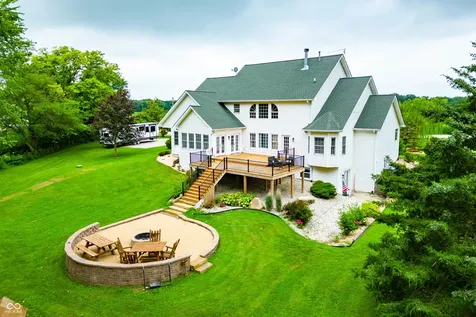 15411 N State Road 9 Hope IN 47246