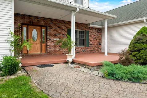 15411 N State Road 9 Hope IN 47246