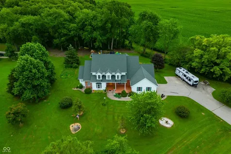 15411 N State Road 9 Hope IN 47246