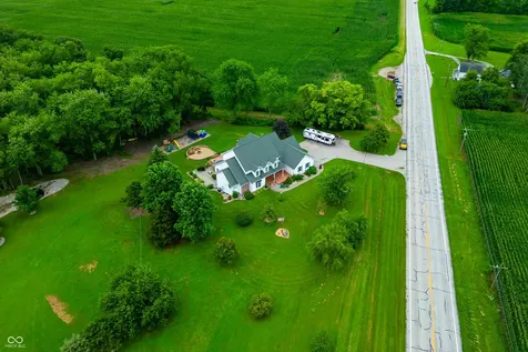 15411 N State Road 9 Hope IN 47246