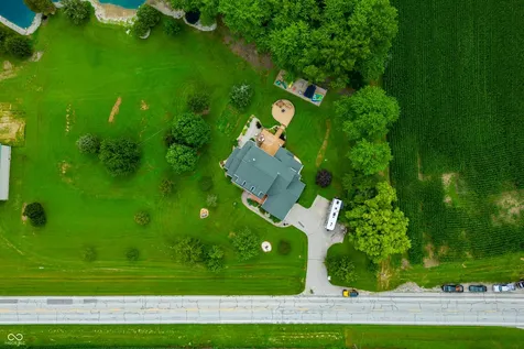 15411 N State Road 9 Hope IN 47246