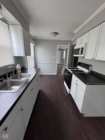 3757 Caroline Avenue Indianapolis IN 46218
