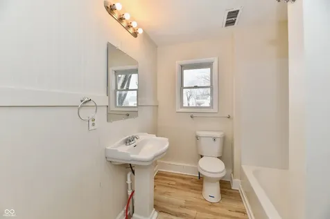 4992 W 100 S New Palestine IN 46163