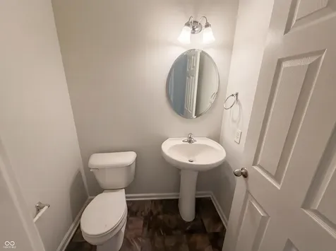 8095 Brookville Way Avon IN 46123