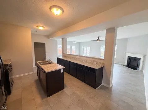 8095 Brookville Way Avon IN 46123