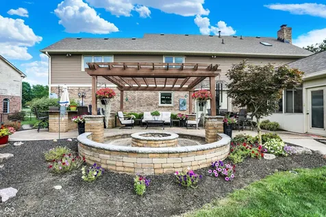 214 Yorkshire Boulevard W Indianapolis IN 46229