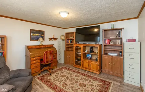 831 North Drive Seymour IN 47274