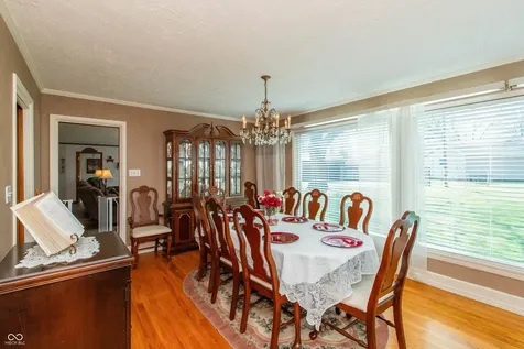 831 North Drive Seymour IN 47274