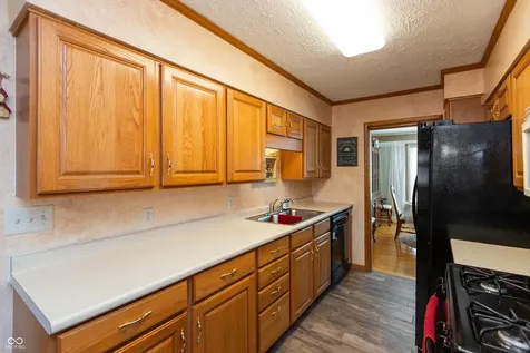 831 North Drive Seymour IN 47274