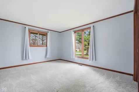3505 Delaware Trail Muncie IN 47302