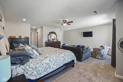 1265 Shaw Lane Shelbyville IN 46176