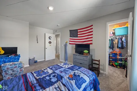 1265 Shaw Lane Shelbyville IN 46176