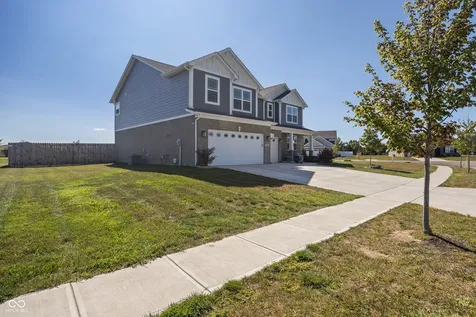 1265 Shaw Lane Shelbyville IN 46176